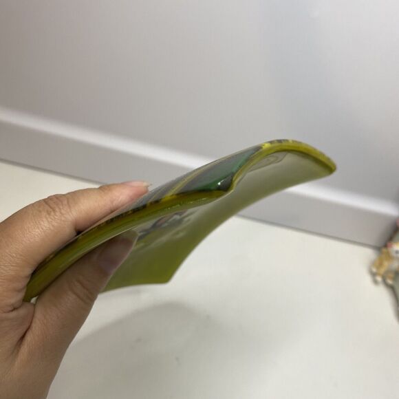 Glass Two Layer Green Pattern Art Glass Dish Toucan Decorative Tray 5.5” - Picture 4 of 9